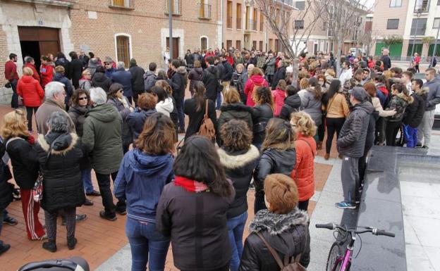 La Plaza Mayor de Laguna acogió el sentido homenaje.