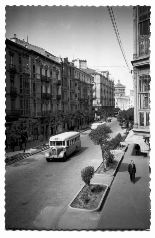 Calle Miguel Iscar en los años 40.