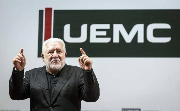 El publicista Luis Bassat ofrece una conferencia bajo el título 'Los Caminos Creativos' en la UEMC
