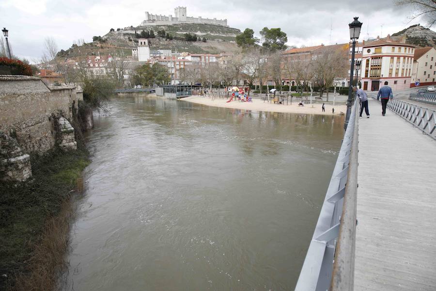 El Duratón a su paso por Peñafiel.