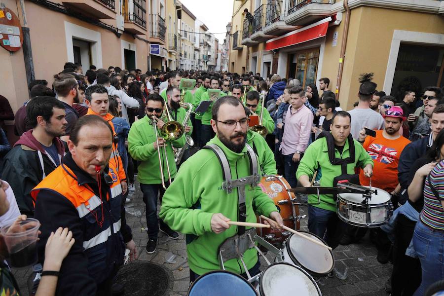 Fotos: Concentración de charangas en Peñafiel