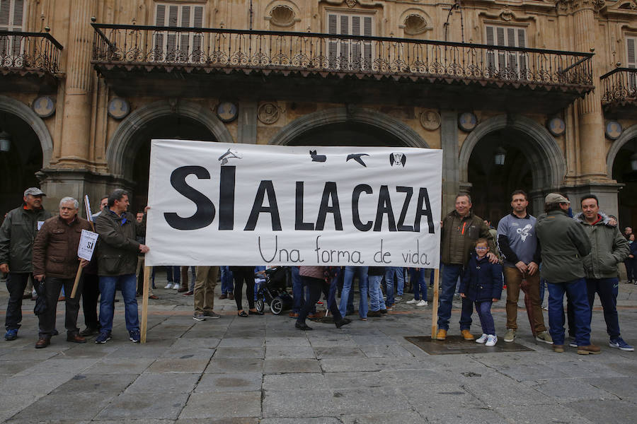 Fotos: Manifestación de cazadores en Salamanca