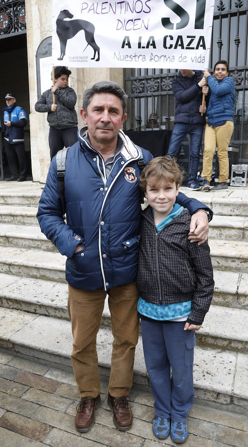 Fotos: Los Cazadores piden respeto en Palencia