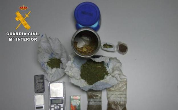 Un detenido en el desmantelamiento de un «importante punto de venta» de cocaína