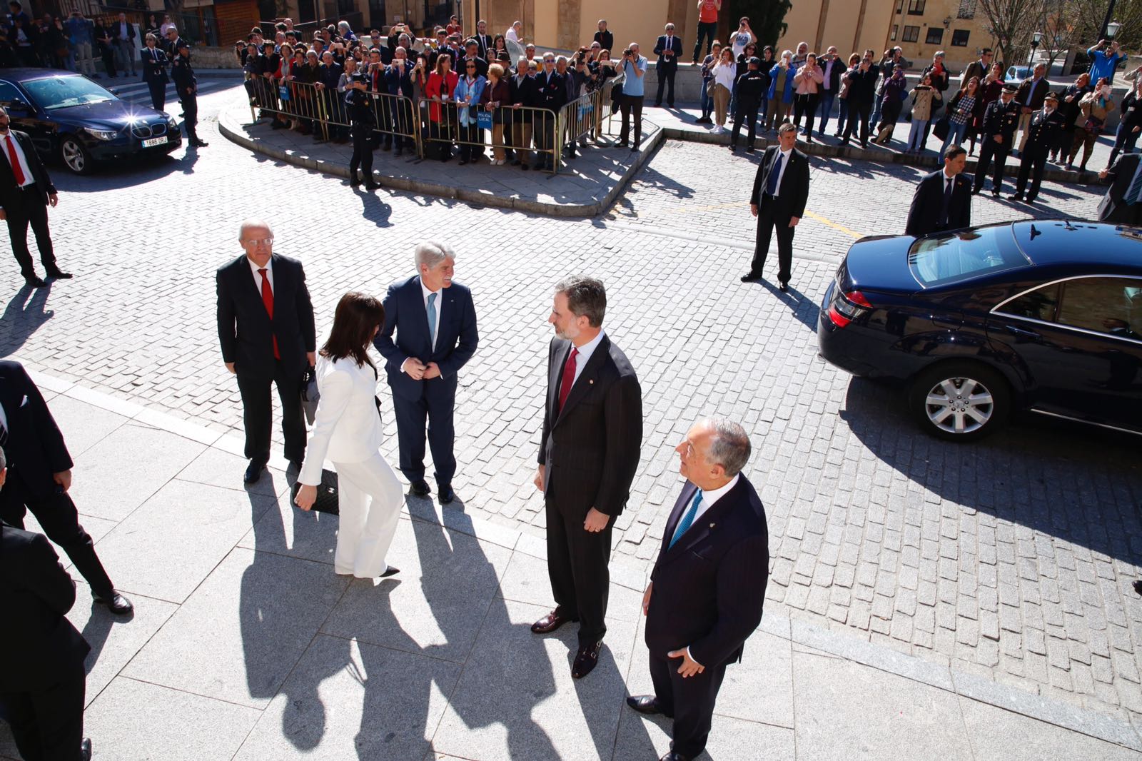 El presidente del Portugal, Marcelo Rebelo de Sousa, concluye en Salamanca su visita de Estado de tres días a España con un acto en el paraninfo de la Universidad más antigua del país en compañía de Felipe VI.