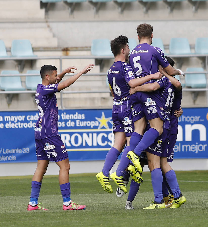 Fotos: Palencia Cristo Atlético 2-0 Numancia B