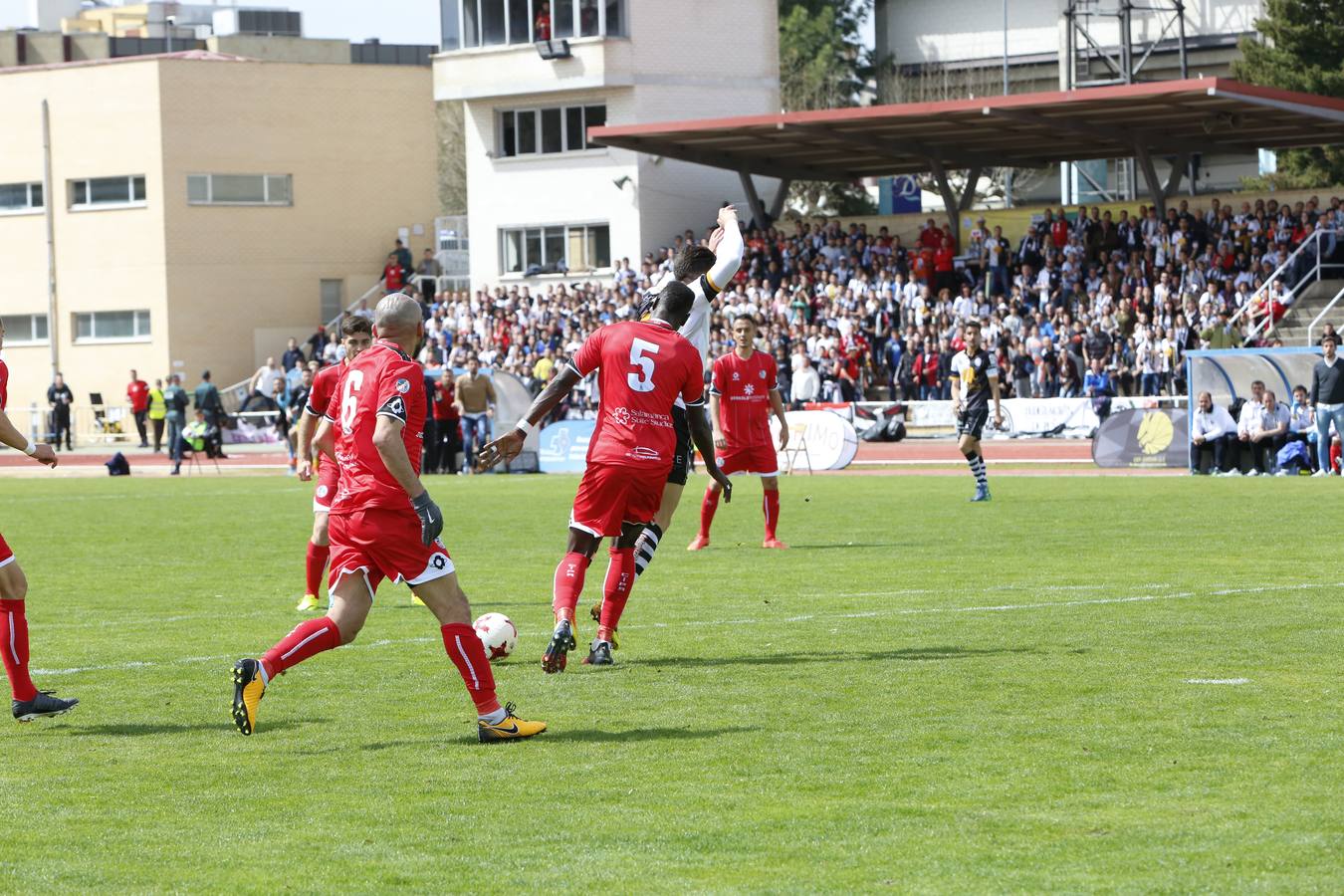 Fotos: El derbi entre Unionistas CF y CF Salmantino UDS en juego