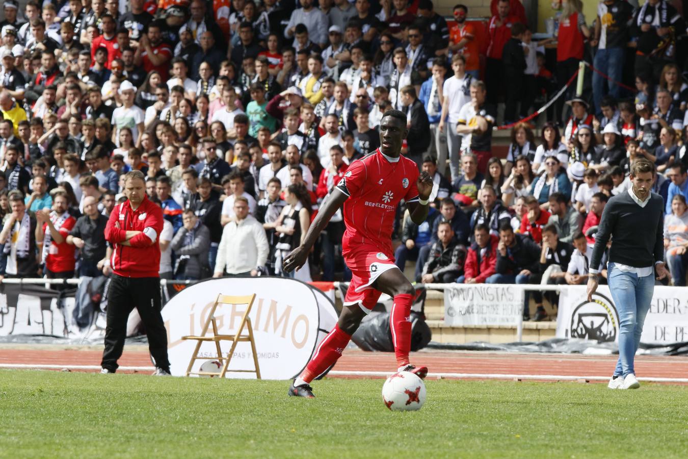 Fotos: El derbi entre Unionistas CF y CF Salmantino UDS en juego