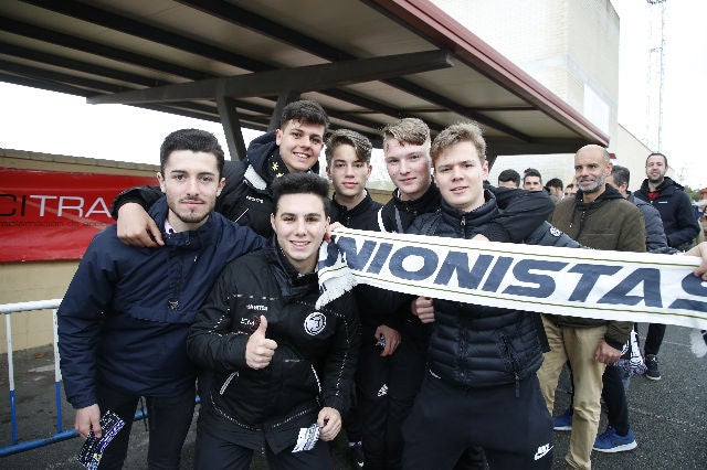 Unionistas CF y el CF Salmantino UDS se miden esta mañana en Las Pistas a partir de las 12 horas en el encuentro de la 35ª jornada del Grupo VIII de la Tercera División