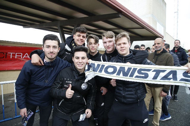 Unionistas CF y el CF Salmantino UDS se miden esta mañana en Las Pistas a partir de las 12 horas en el encuentro de la 35ª jornada del Grupo VIII de la Tercera División