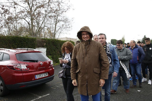 Unionistas CF y el CF Salmantino UDS se miden esta mañana en Las Pistas a partir de las 12 horas en el encuentro de la 35ª jornada del Grupo VIII de la Tercera División