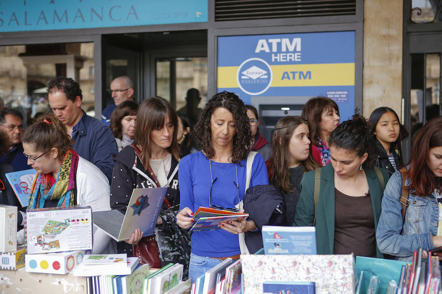 Fotos: Día del Libro en Salamanca