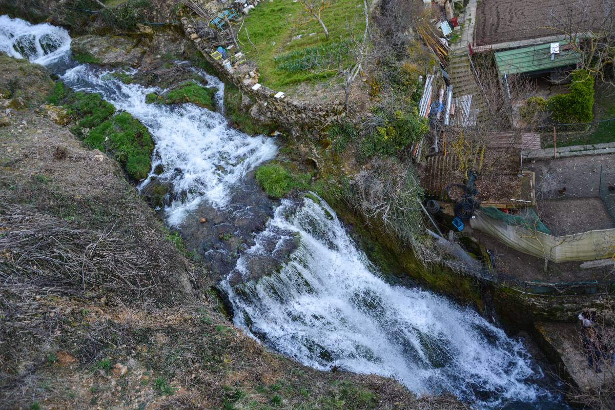 Fotos: Tobera, naturaleza salvaje e historia