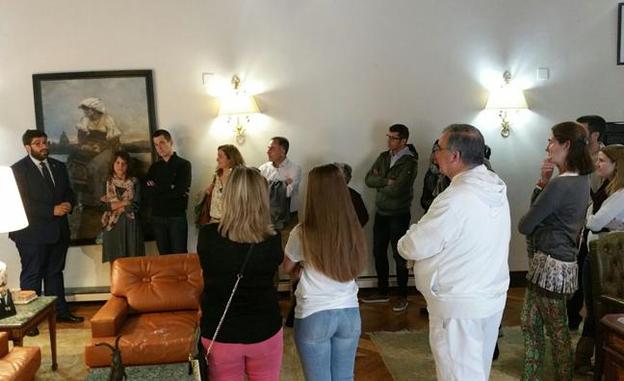 75 personas han podido disfrutar de la primera jornada de puertas abiertas en la Diputación de Ávila.