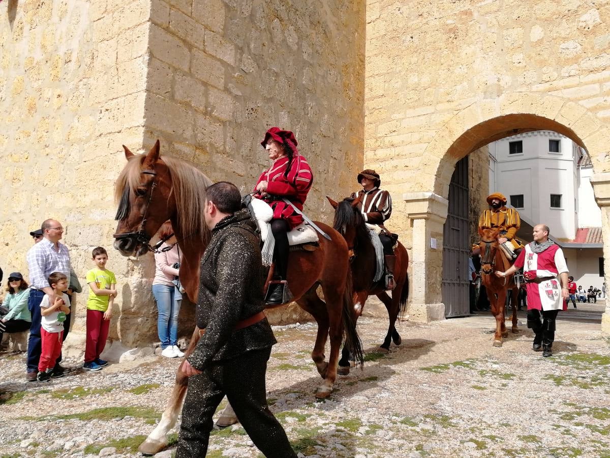 Fotos: Mercado comunero en Torrelobatón