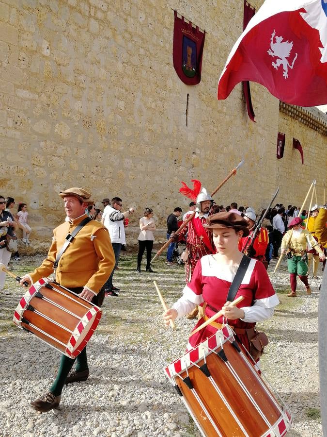 Fotos: Mercado comunero en Torrelobatón