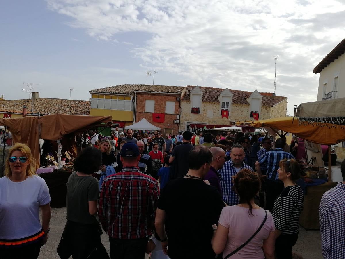 Fotos: Mercado comunero en Torrelobatón