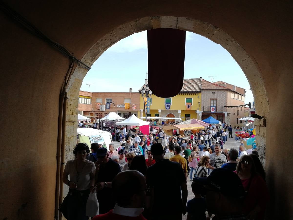 Fotos: Mercado comunero en Torrelobatón