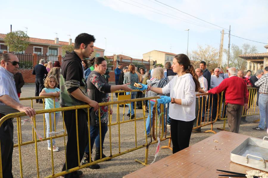 Fotos: Degustación de panceta en Torquemada