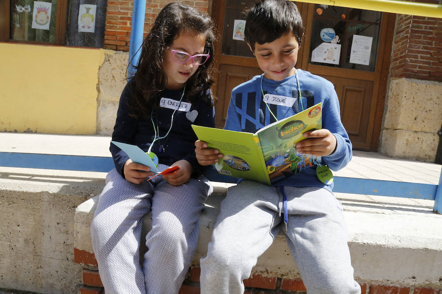 Fotos: Quedada lectora en el colegio Modesto Lafuente