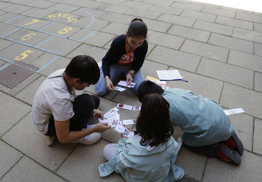 Fotos: Quedada lectora en el colegio Modesto Lafuente