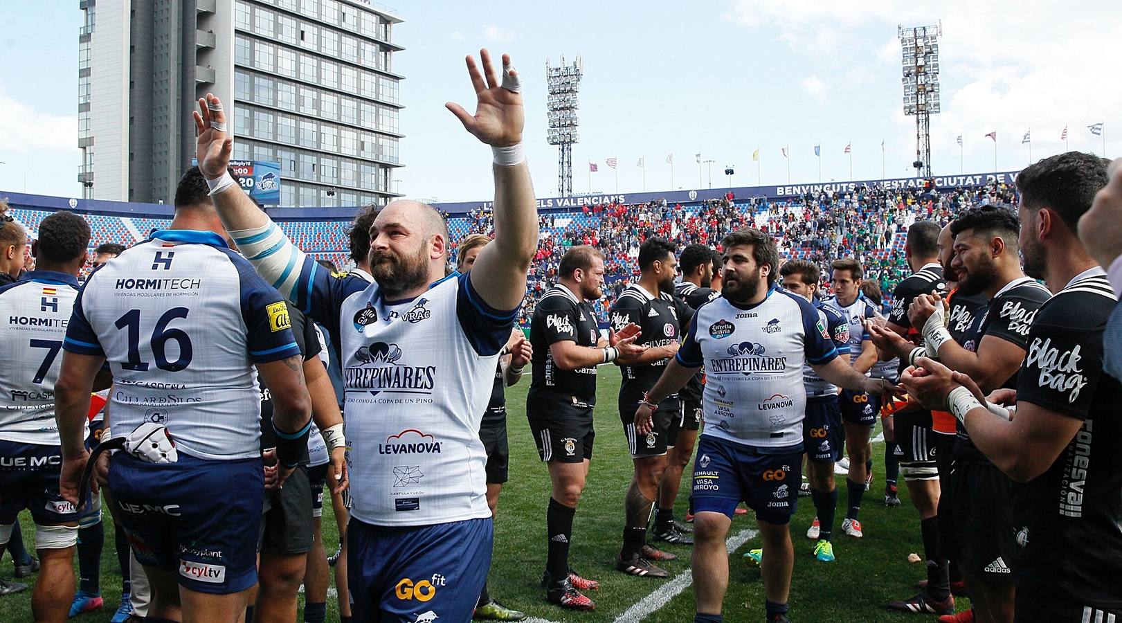 Fotos: Victoria del VRAC Quesos Entrepinares en la final de la Copa del Rey de rugby frente al Silverstorm El Salvador