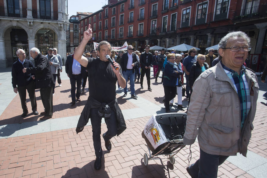 Fotos: Manifestación de pensonistas en Valladolid