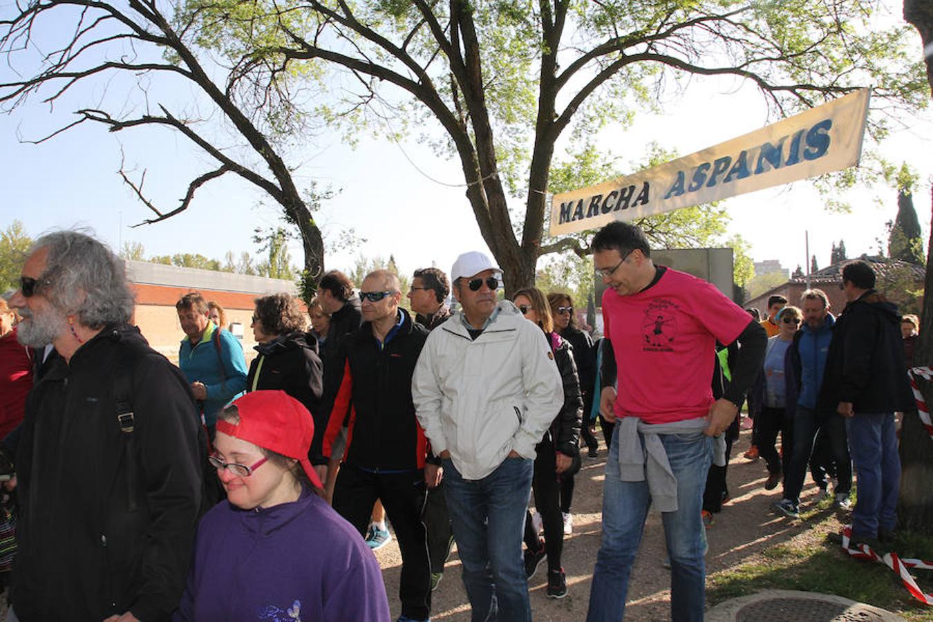 Fotos: Palencia camina a favor de Aspanis