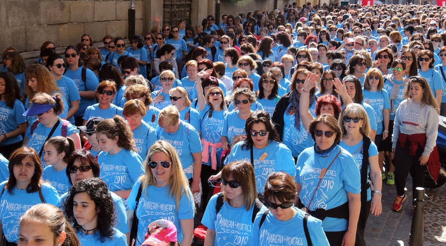 Fotos: Marcha de Mujeres en Segovia (1)