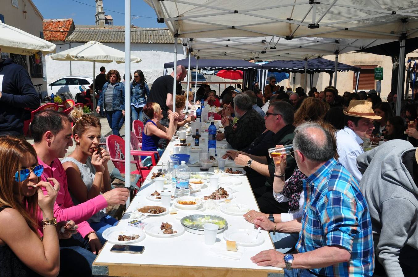 Fotos: II Fiesta del Pincho de Lechazo Autóctono de Robladillo