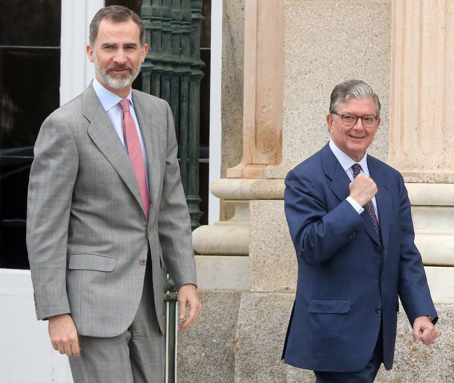 Fotos: El Rey Felipe VI preside en el Palacio Real de La Granja la reunión del Instituto Elcano