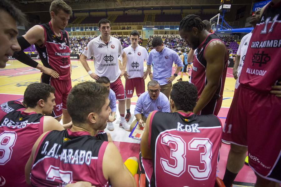 El Carramimbre finalizó su temporada con un partido que refleja lo que ha sido este curso. Una pelea constante, una defensa excelente que le ha dado muchas alegrías, y un ataque irregular y con carencia de acierto. A pesar de todo, el equipo ha cuajado una espectacular temporada, con el colofón del regalo de un 'play off' complicadísimo, 