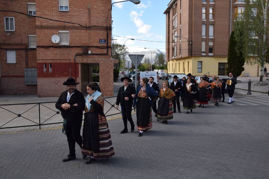 Fotos: Festival de danzas en Guardo