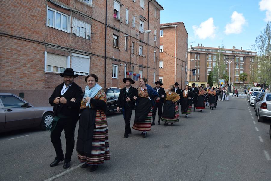 Fotos: Festival de danzas en Guardo