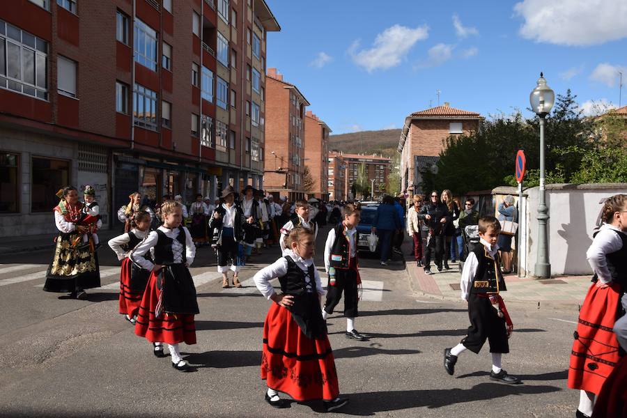 Fotos: Festival de danzas en Guardo