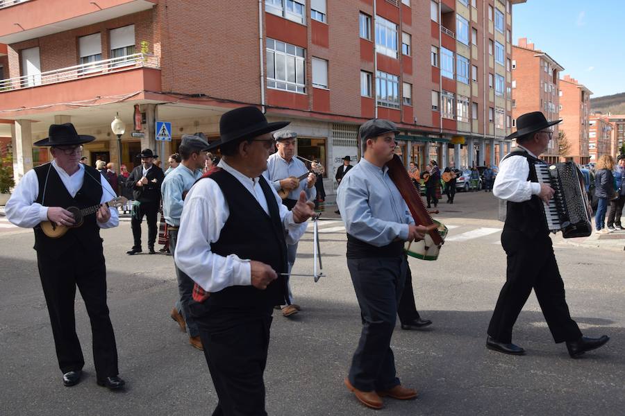 Fotos: Festival de danzas en Guardo