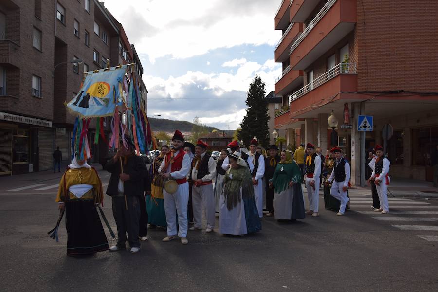 Fotos: Festival de danzas en Guardo