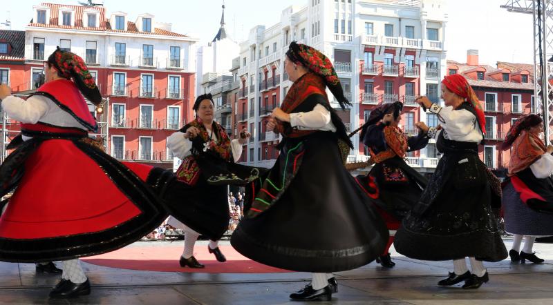 XXVII Festival de Folclore en Valladolid