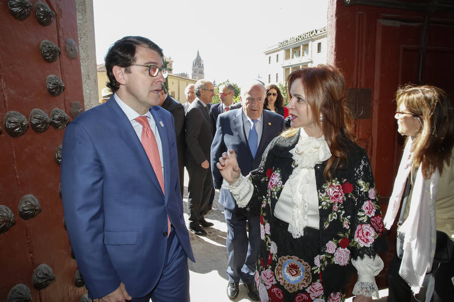 Sesión plenaria de las Cortes en Salamanca