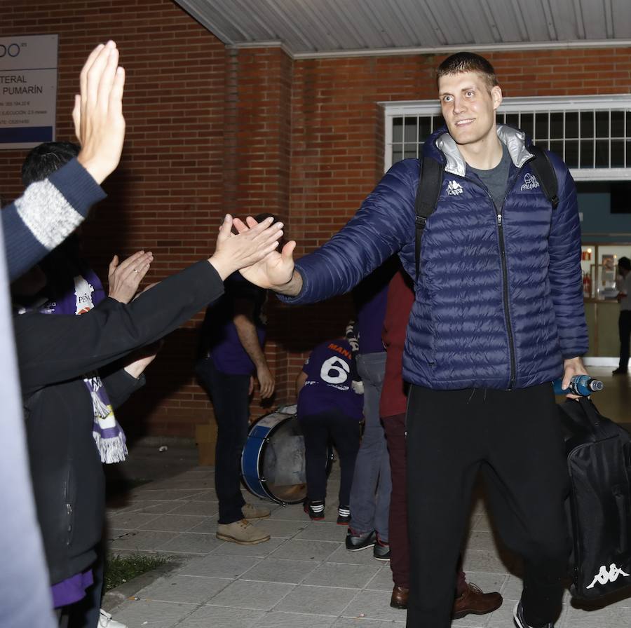 Fotos: Remontada para seguir soñando (Oviedo 54 - 66 Chocolates Trapa)