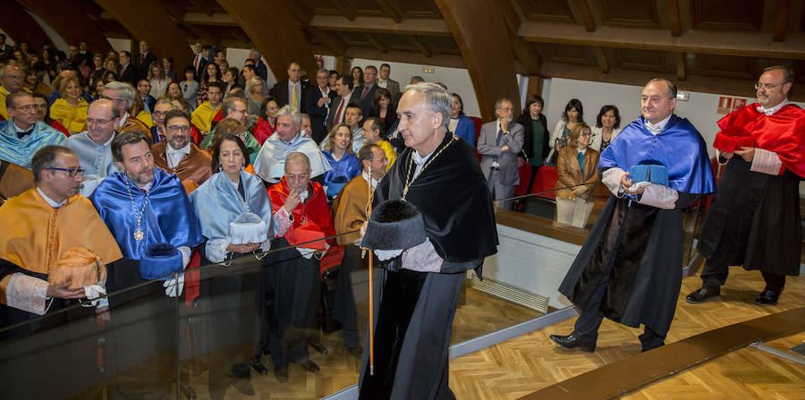 Fotos: Toma de posesión de Antonio Largo como rector de la Uva