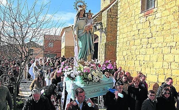 La Virgen de las Candelas en su procesión del 2 de febrero.