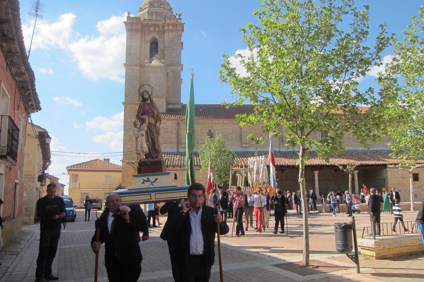 Fotos: Rogativa ante la Virgen del Rosario en Castromonte