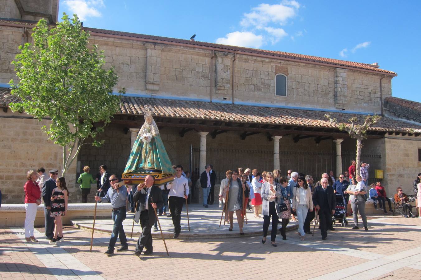 Fotos: Rogativa ante la Virgen del Rosario en Castromonte