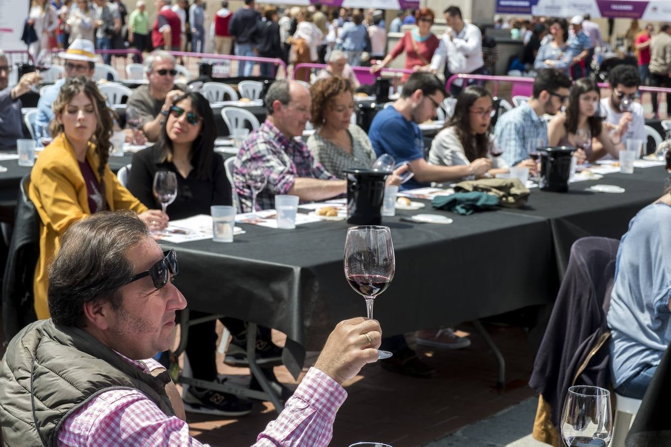 Fotos: Cata del sábado por la mañana en la feria &#039;Valladolid, Plaza Mayor del Vino&#039;