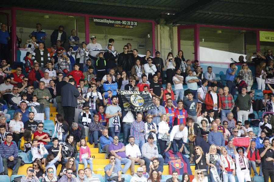 Fotos: CF Salmantino-UD Poblense