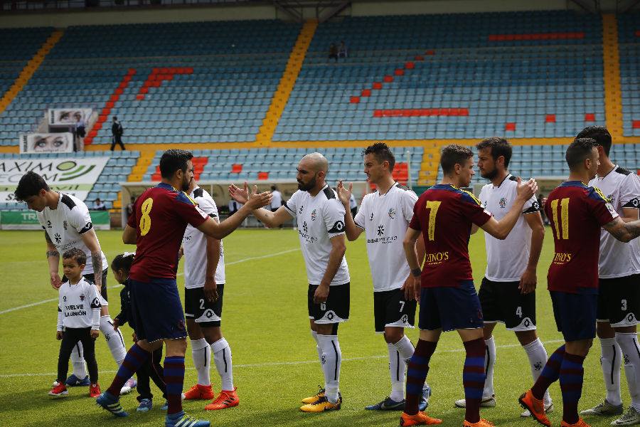 Fotos: CF Salmantino-UD Poblense