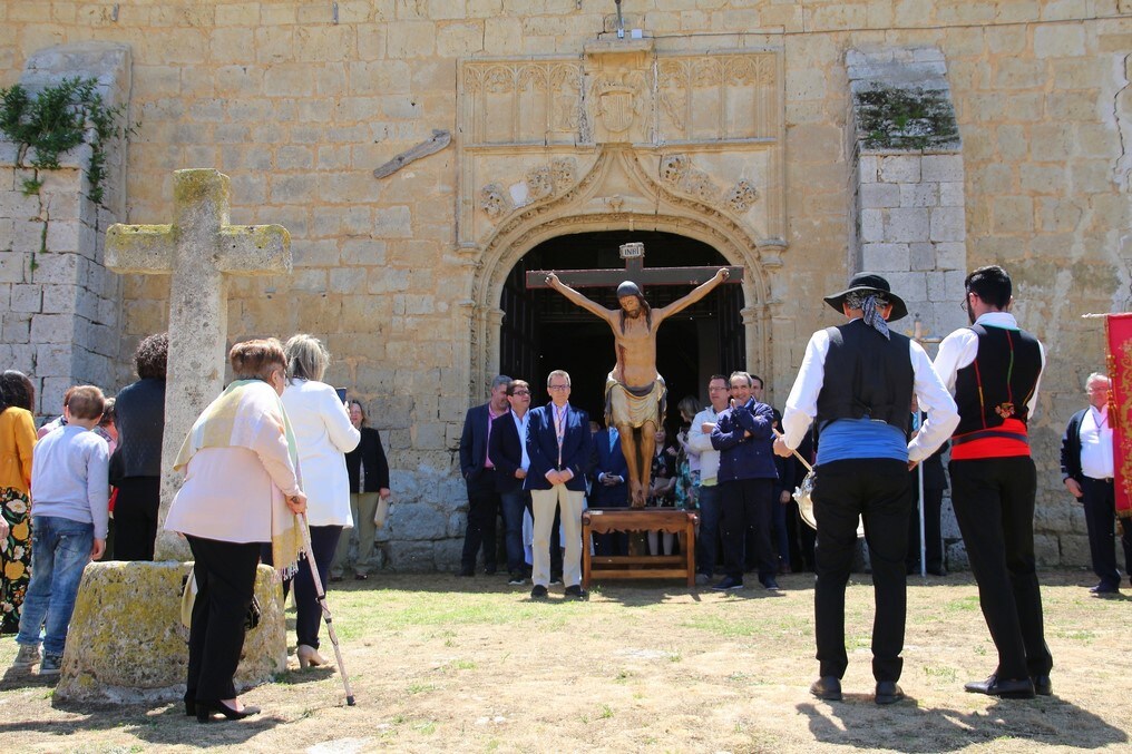 Fotos: Procesión del Cristo de las Aguas en Palacios de Campos