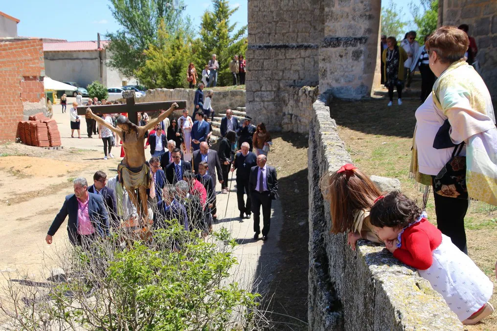 Fotos: Procesión del Cristo de las Aguas en Palacios de Campos