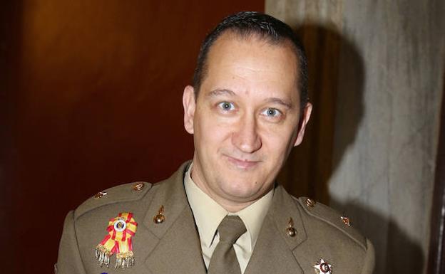 El comandante Ángel Borao, en la Academia de Artillería de Segovia. 